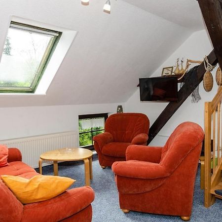 Apartmán 3-Raum-Fewo-Fuer-5-Personen-1-Aufbettung-Auf-Ruegen Schaprode Exteriér fotografie