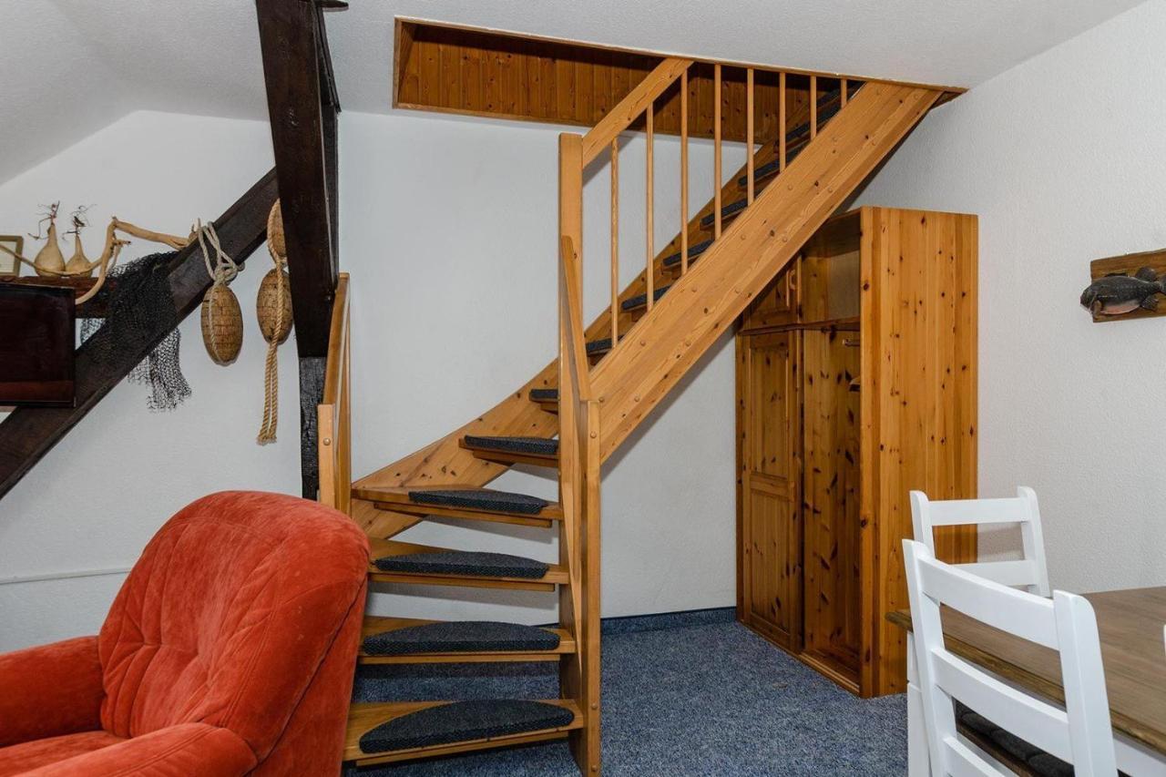 Apartmán 3-Raum-Fewo-Fuer-5-Personen-1-Aufbettung-Auf-Ruegen Schaprode Exteriér fotografie